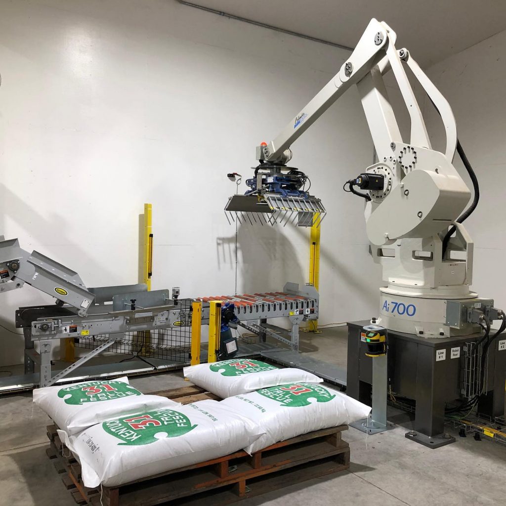 Palletizing Robot Arm Manufacturers vs. Generic Robot Arm Makers: What’s the Difference? 1 185585705 658458371670152 8216861292972468144 n